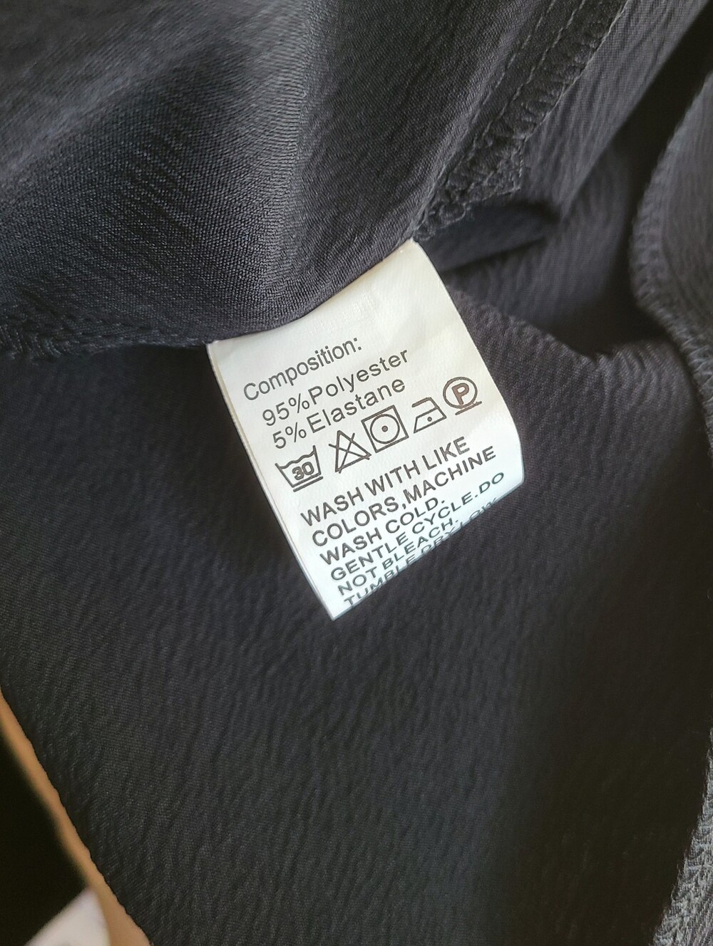 Long Black Sleeveless Vest - Picture 6 of 10